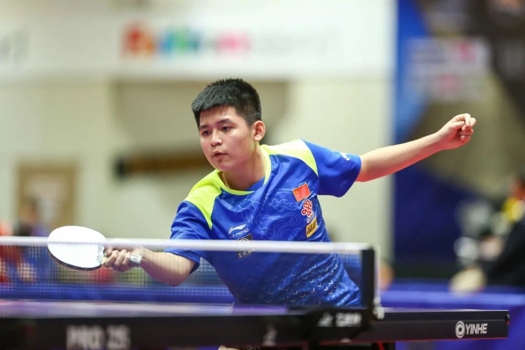 并以精湛的 并以精湛的